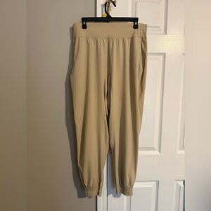 Lululemon Sun Setter Jogger Women’s Size 12 Beige High Rise 28” Pants Athleisure